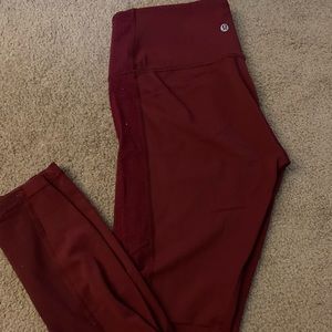 Lululemon leggings **make an offer**